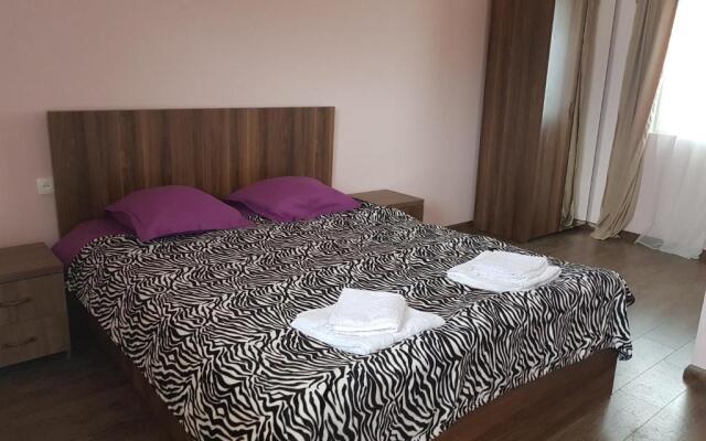 Guest House Khergiani