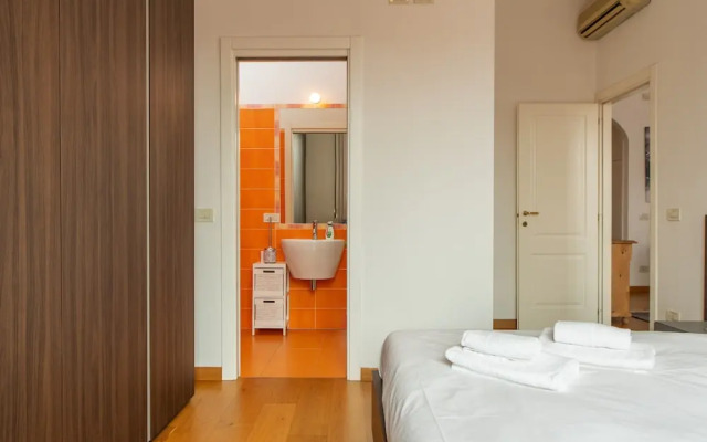 HouSmart Sant'Isaia 67-2