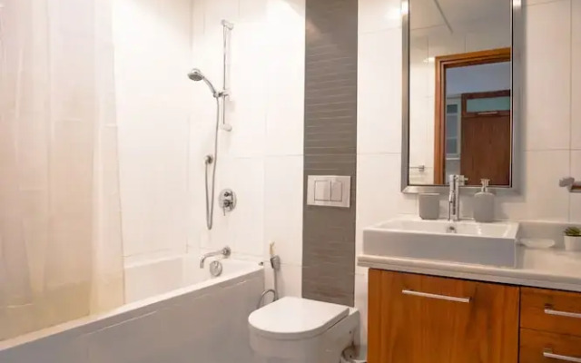 Nasma Luxury Stays- BLVD Central Podium