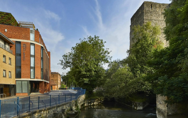 Courtyard by Marriott Oxford City Centre