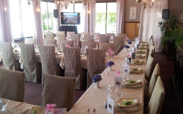 Logis Hôtel la Caravelle