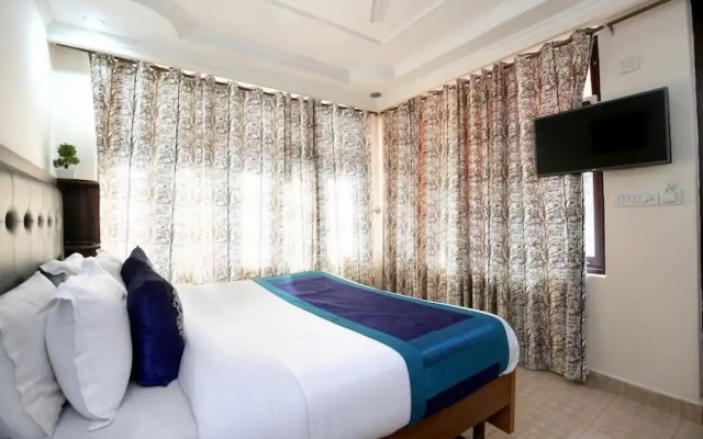 Ravine  inn