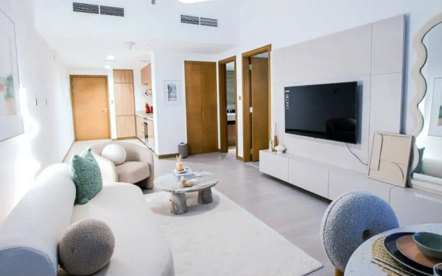 Elegance 1BR Luxury at Missoni