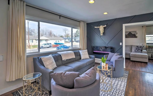 Modern Littleton Home w/ Yard: Pets Welcome!