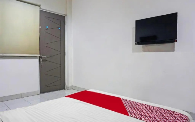 OYO 91889 Kramat Residence