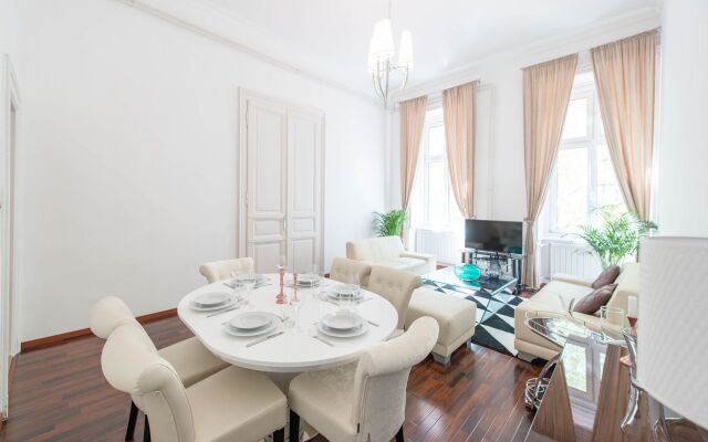 Oasis Apartments - Liszt Ferenc square