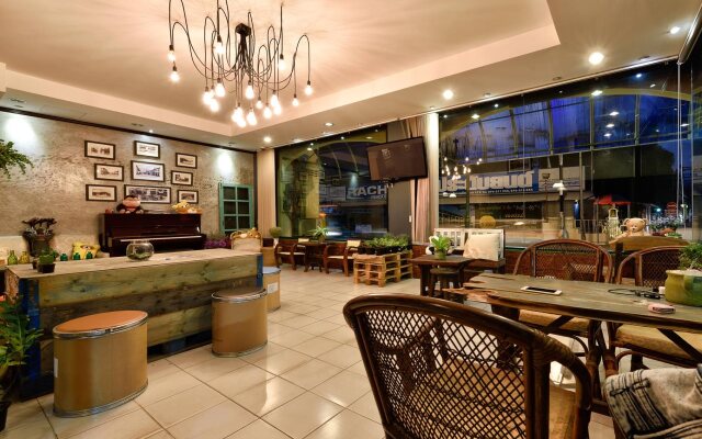 Cafe66 Hostel