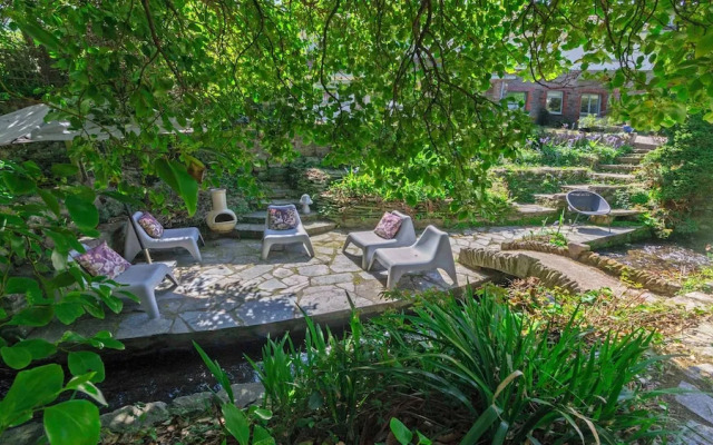 Shippenrill Croyde 6 Bedrooms, Sleeps 14, Hot Tub