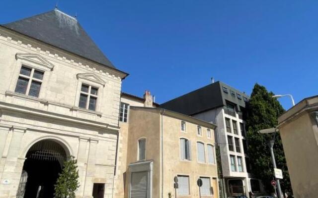 Le Studio Stanislas, calme et Lumière