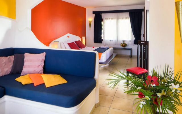 My Blue Hotel