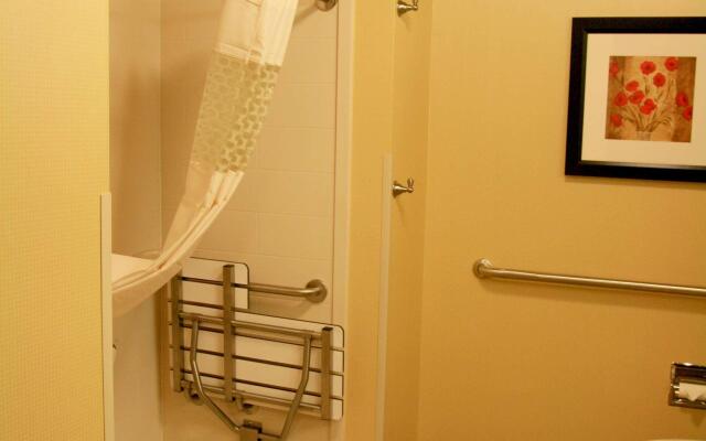 Hampton Inn & Suites Mission