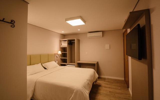 Alameda Felice Hotel