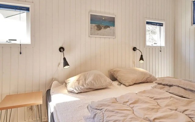 6 Person Holiday Home in Aakirkeby