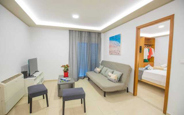 Rhodes City Center Suite