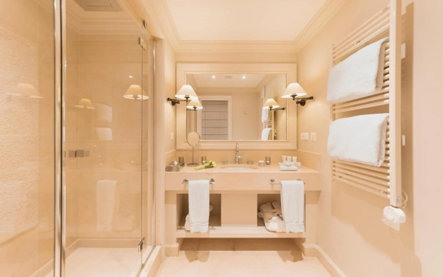 Resort Collina d'Oro