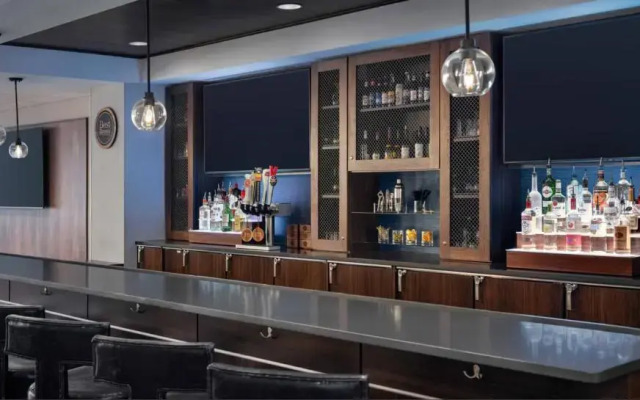 Four Points BY Sheraton Austin Airport