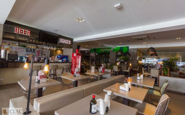 Holandas Prime Shopping Residence