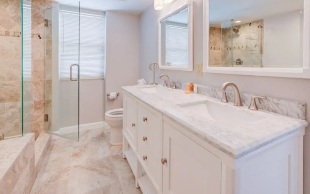 Pelican Beach Resort 0301