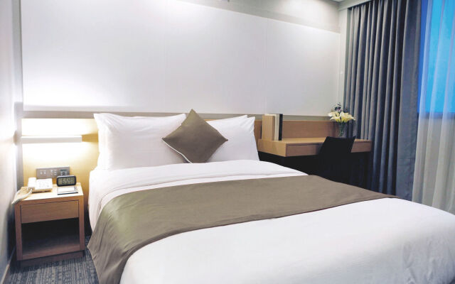 ON City Hotel