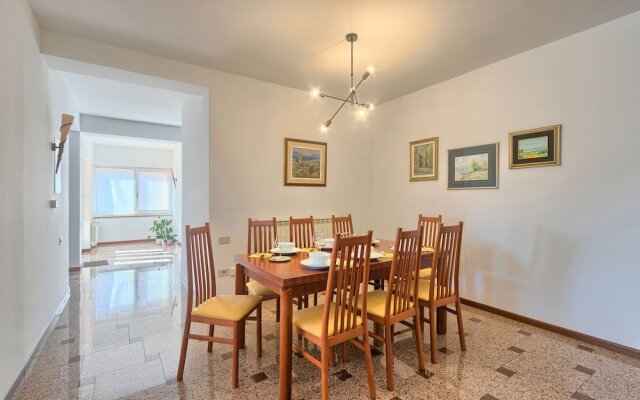 Apartment 1564
