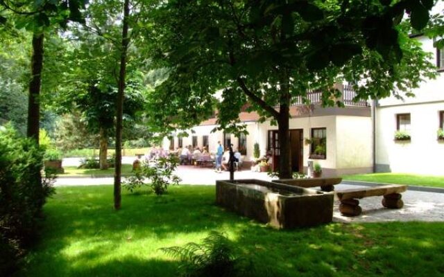 Waldgasthof & Hotel Am Sauwald