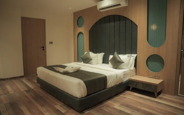 Sudarshan Palace By Spree