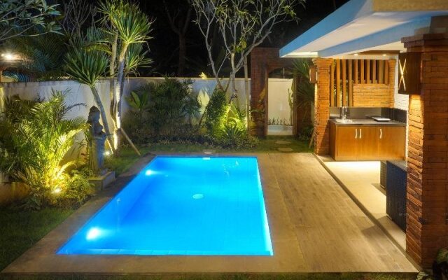 Uma Mani Villa Jimbaran