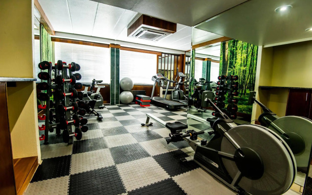 Sierra Burgers Park Hotel