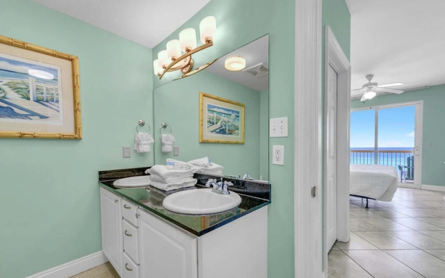 Calypso 2-504 West