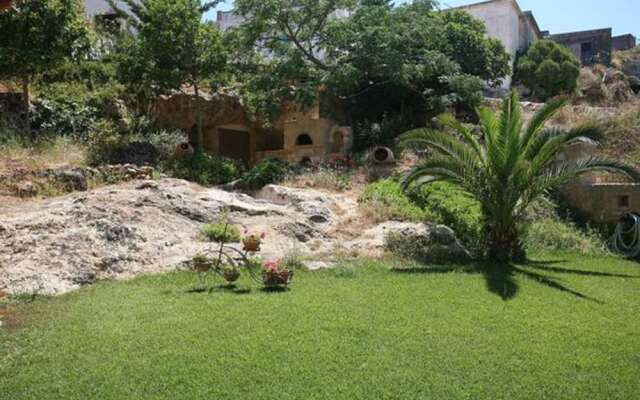 Villa Patriko Lux villa with pool next to Balos