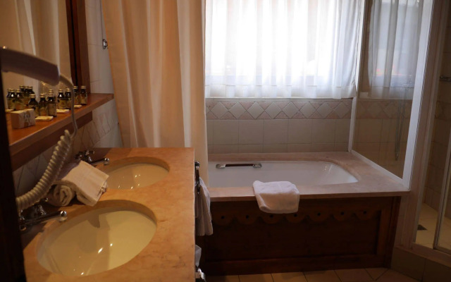 Au Vieux Moulin Hotel And Spa