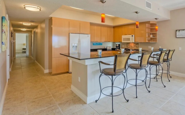 Crescent Condos by Beachside Management