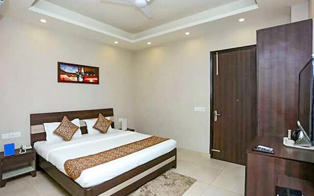 FabHotel Bliss Premium
