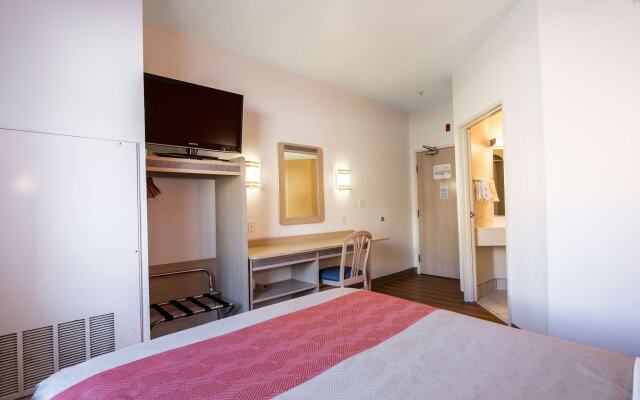 Motel 6-Ruidoso, NM