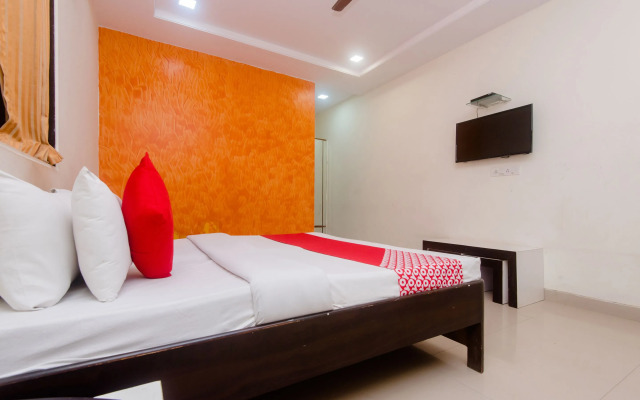 OYO 12693 Manori Resort