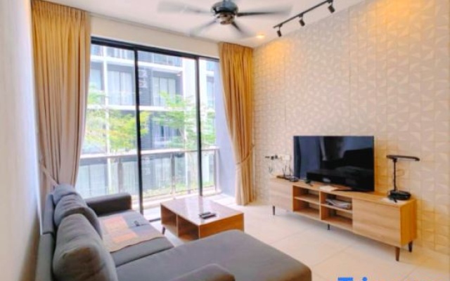 Chic & Cozy Suite @ Galacity