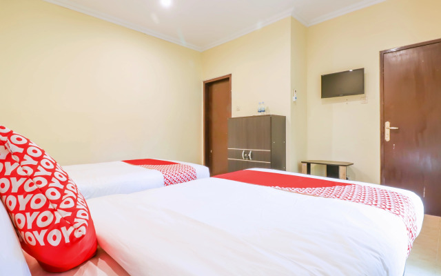 Super OYO 1654 Maha Bharata Kuta Inn