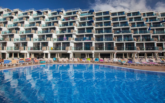Grupotel Revoli