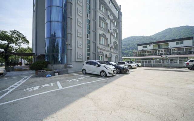 Mungyeong Arirang Hotel