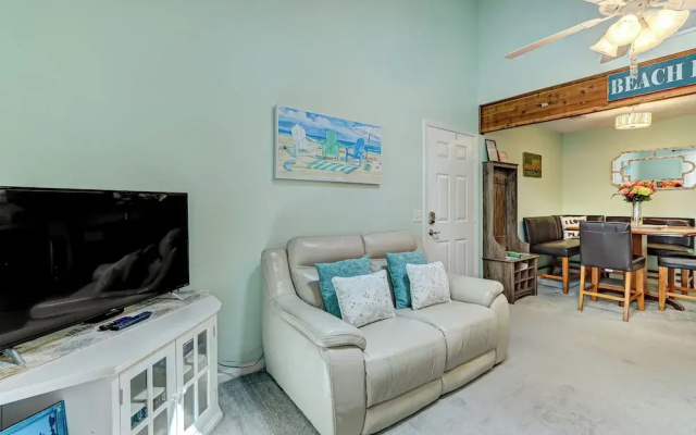 2745 Forest Ridge