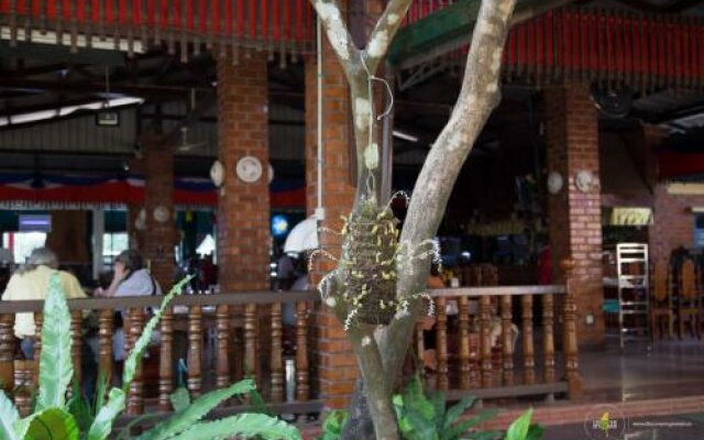 Sane Let Tin Resort Myanmar