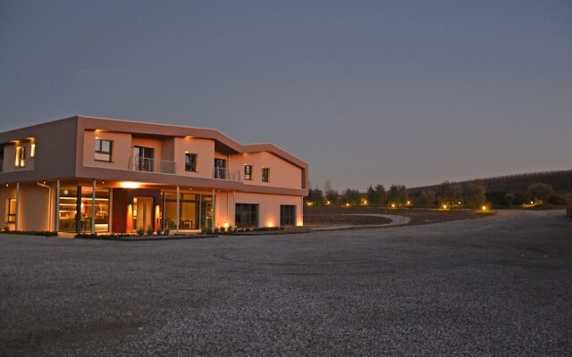 Cobue Wine Resort & SPA