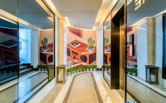 Zmax Hotel·Harbin Bingxue Big World