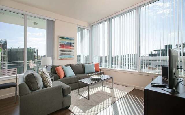 424 15th St Executive 2br