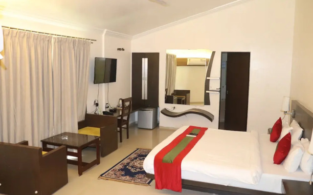 OYO Premium Villholi Nashik