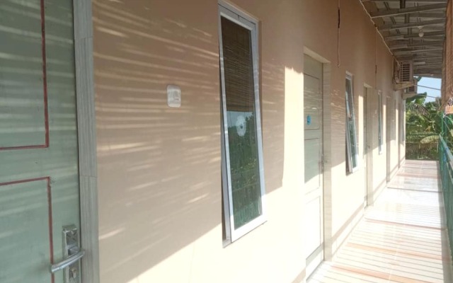 OYO 93100 Harapan Homestay SyariahNearDamai Langgeng Park