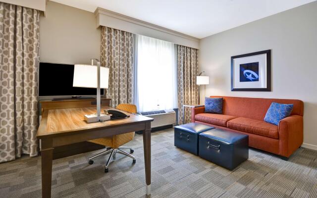 Hampton Inn & Suites Dallas/Plano-East