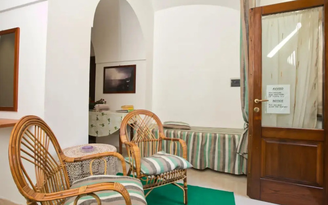 Sorrento Mansion: Relax, Explore, Savor