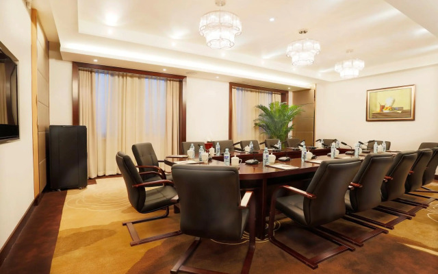Ritan Hotel Downtown Beijing
