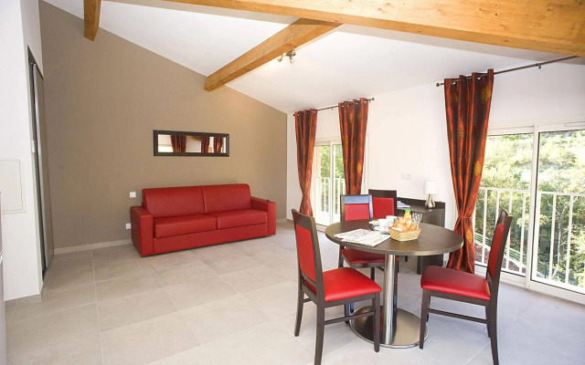 The Originals City, Hôtel Les Bastides du Gapeau, Hyères Nord